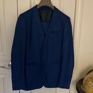 Men Suits and Blazers